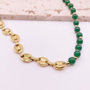 Elegant Gold and Green Necklace